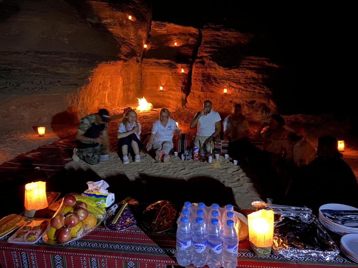 Desert Island Camp Wadi Rum Exterior photo